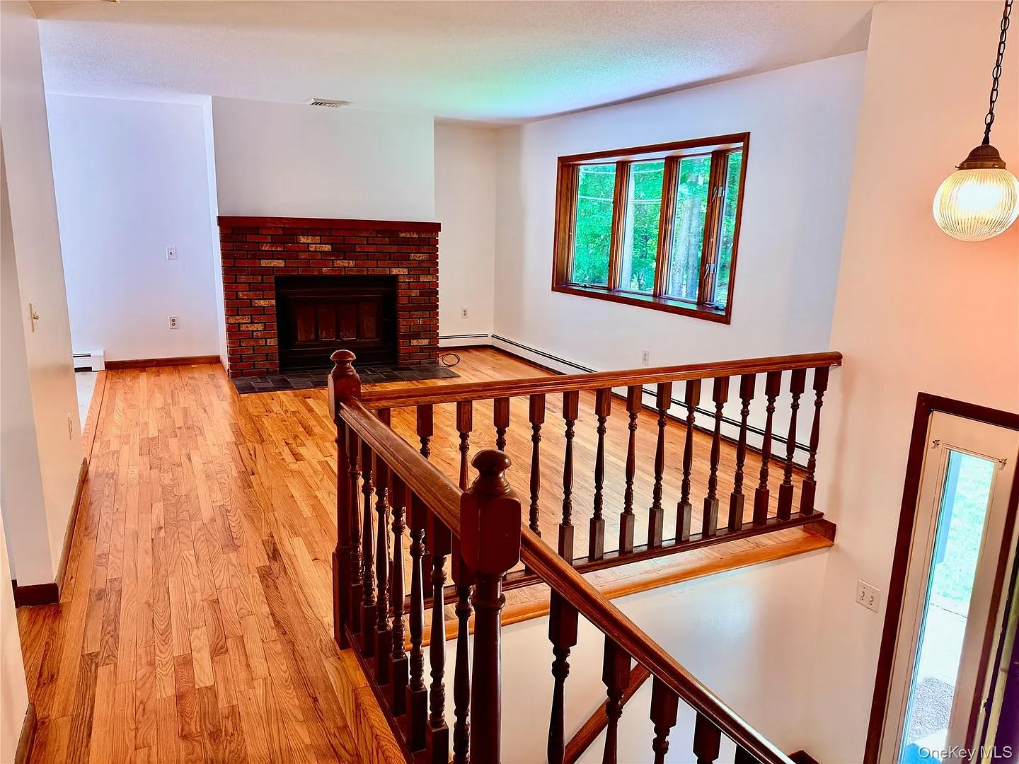 3 bed, 2.5 bath, 1924 sqft, $3,500 — Photo 4