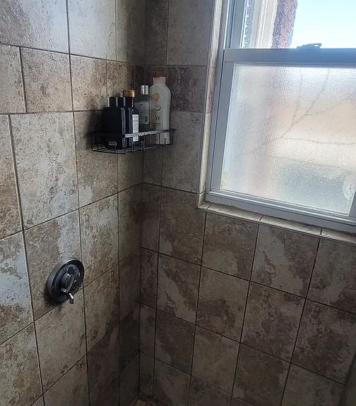 8 Saint Lukes Rd #4 — Photo 21