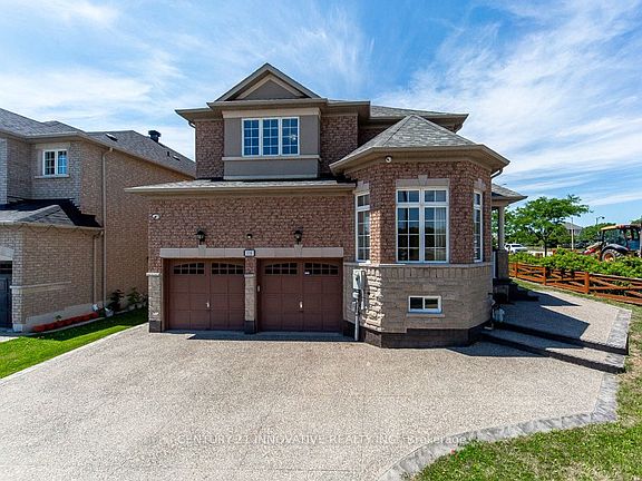 2nd image of 116 Riverwalk Dr