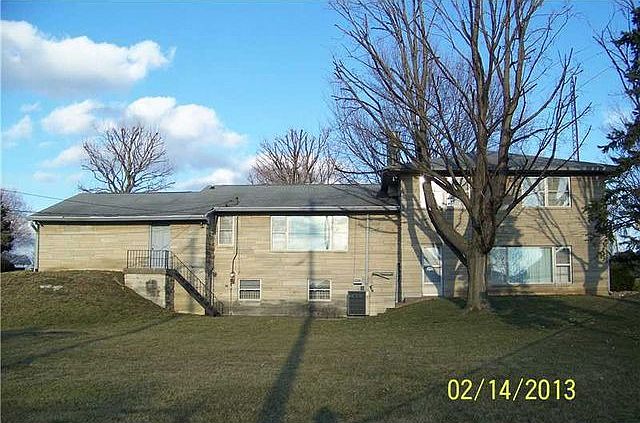 2nd image of 2002 Cunningham Rd