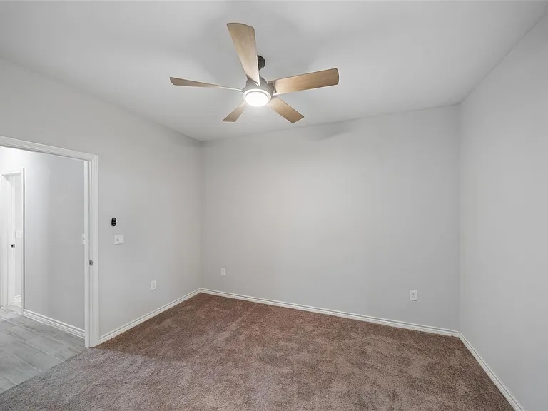396 Westchase — Photo 18