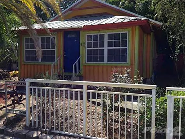 1001 12th Ave W, Bradenton, FL 34205