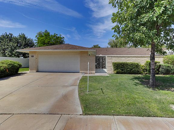 2nd image of 18802 N Lakeforest Dr