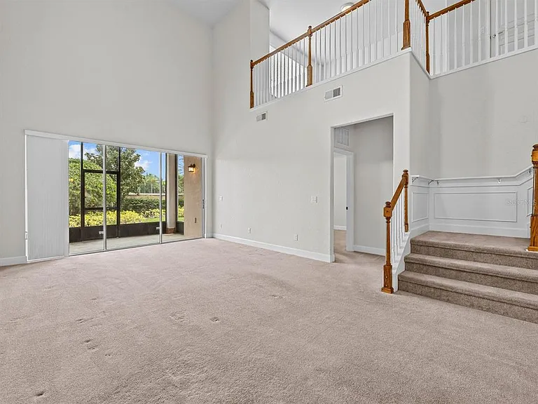 1406 Milledge Ln — Photo 9