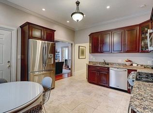 76 Ivy St #1, Providence, RI 02906