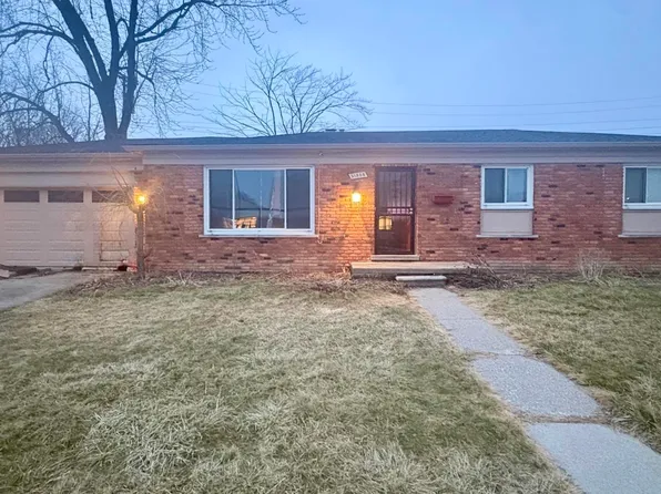 21508 Lanse St, Saint Clair Shores, MI 48081