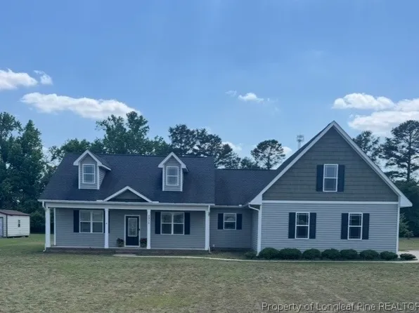 2935 Hayfield Rd, Wade, NC 28395