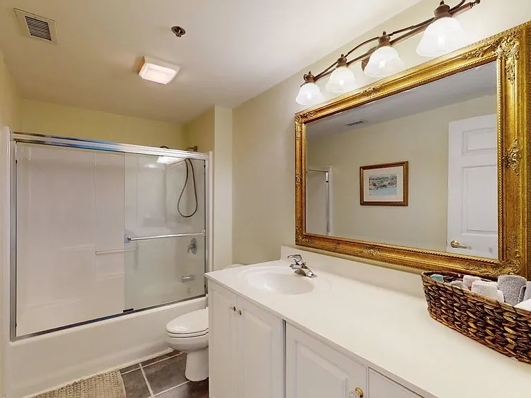 106 N Water St #705 — Photo 16