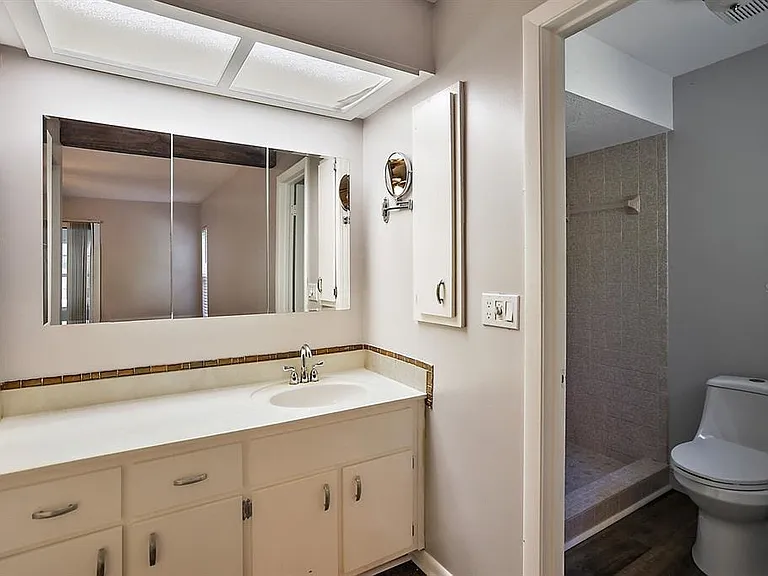 9655 SW 200th Ct — Photo 11