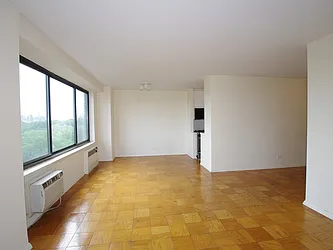 Rented by Sotheby's International Realty