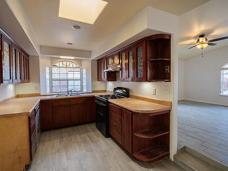 5728 Mackerel Ln — Photo 6