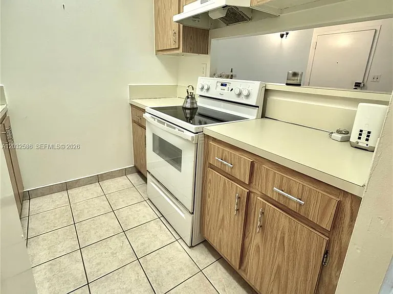 5835 Washington St #52 — Photo 4