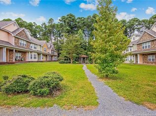 922 Cora Lee Dr, Fayetteville, NC 28303