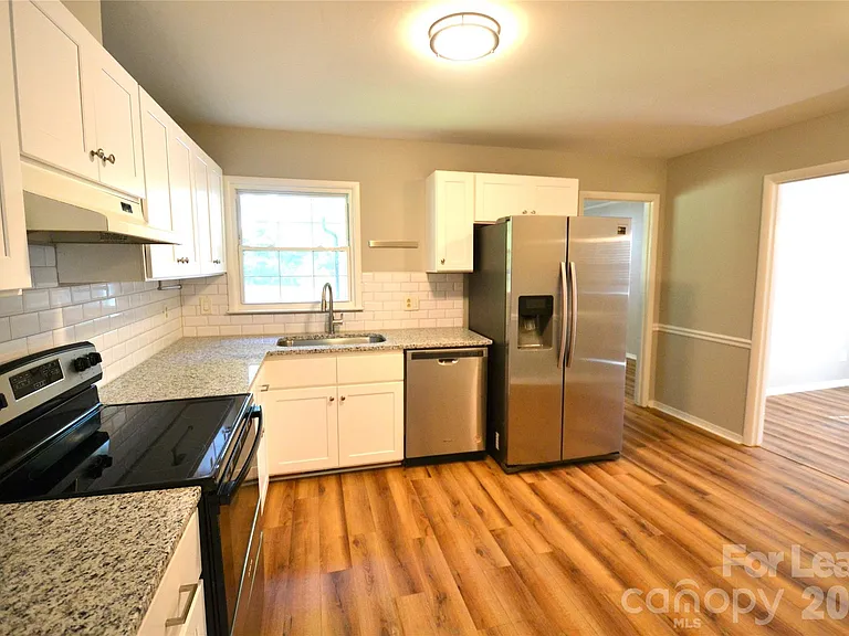 1422 Thermal Rd — Photo 16