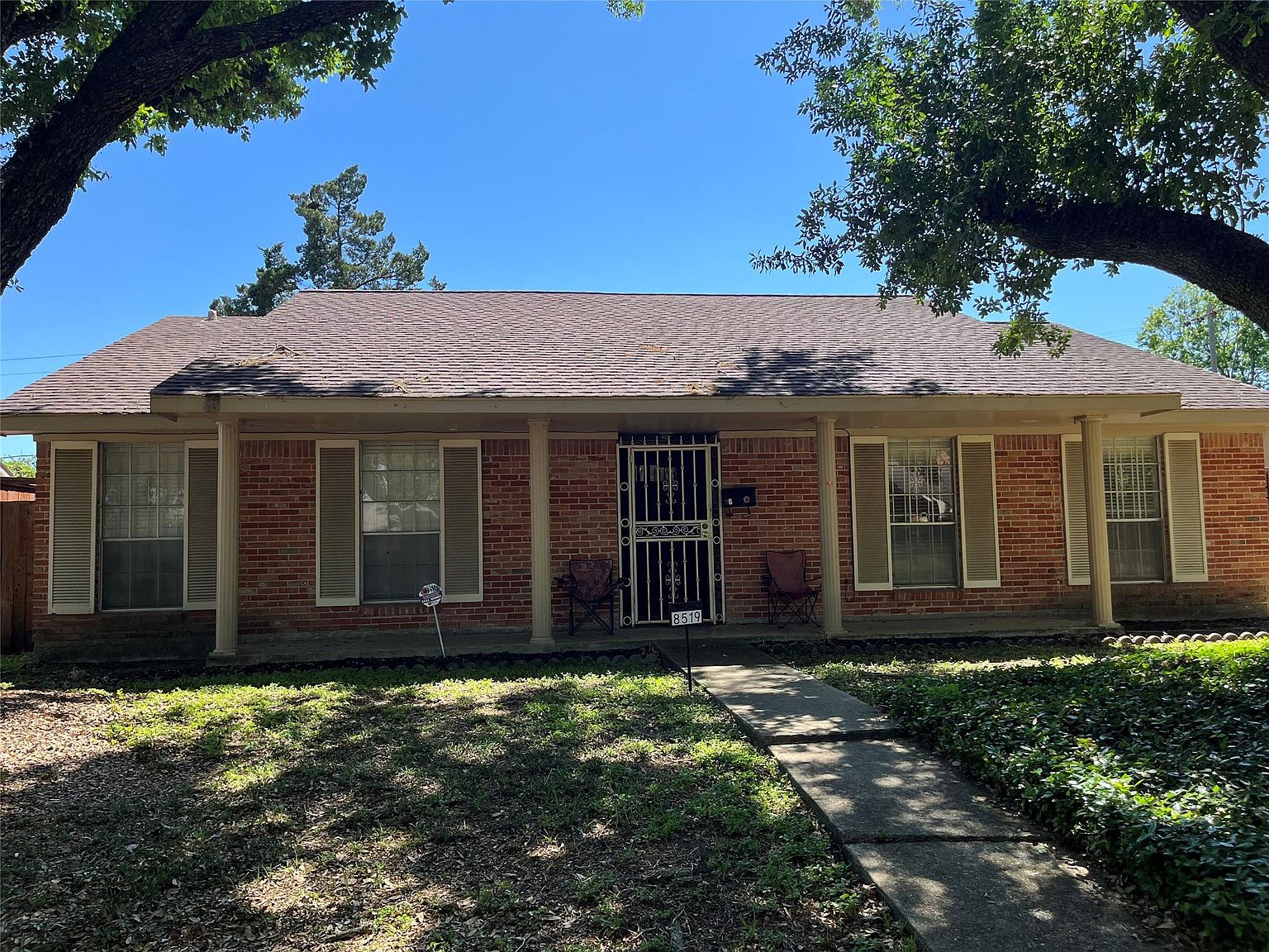 8519 Edgemoor Dr, Houston, TX 77036 | Zillow