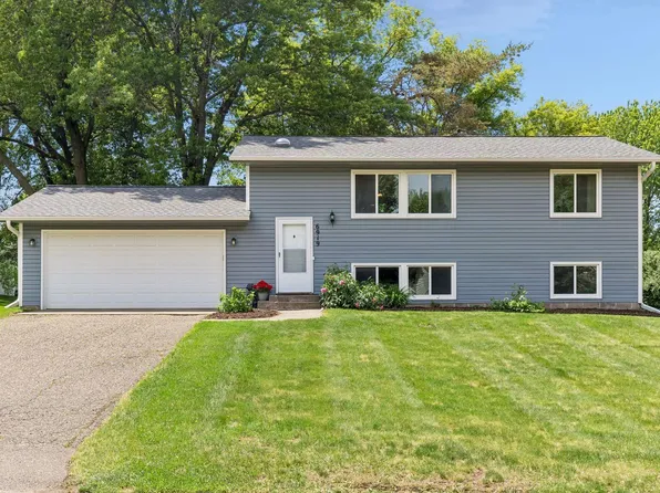 6919 Calgary Rd, Woodbury, MN 55125