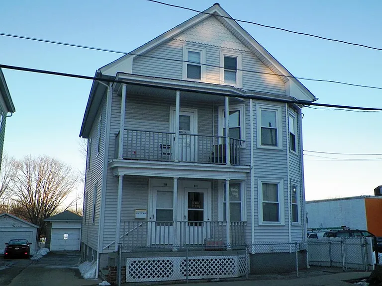 613 Douglas Ave #1 — Photo 1