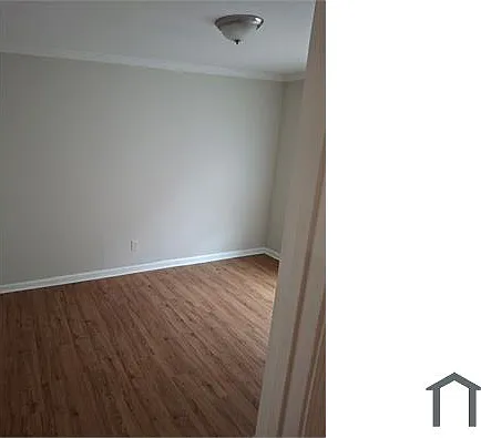 4 bed, 1352 sqft, $2,200 — Photo 2