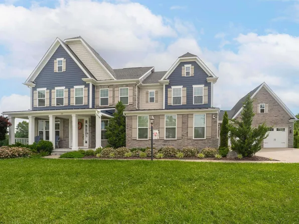 155 Blue Sage Ct, Morgantown, WV 26508