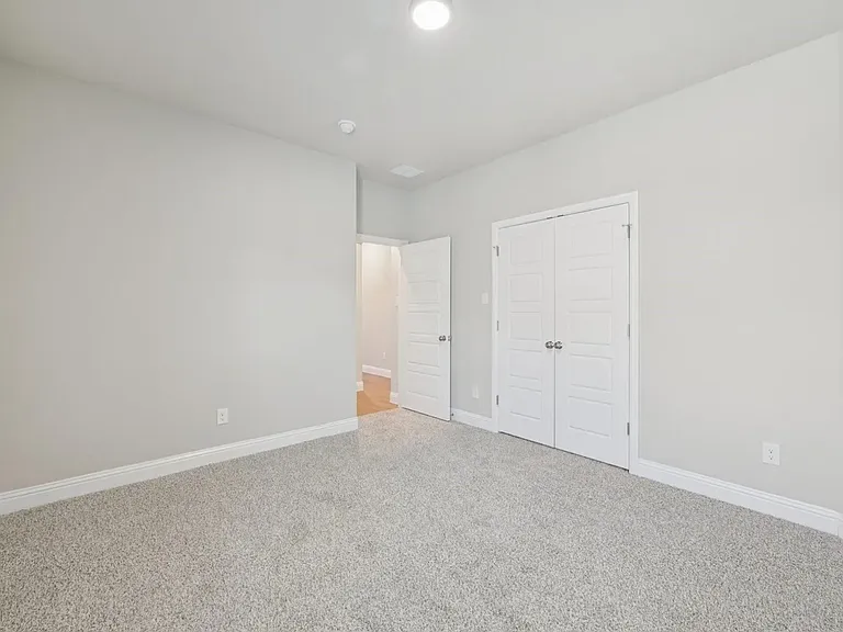 1033 Nighthawk Trl — Photo 20
