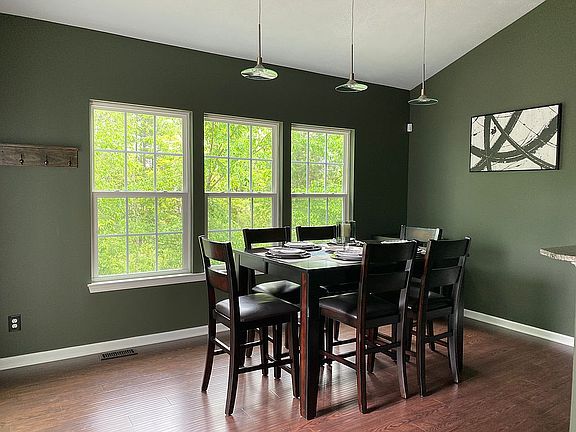 4th image of 3087 Liberty Ledges Dr