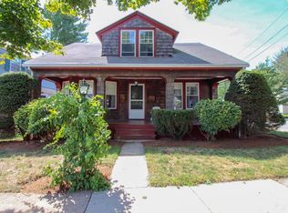 35 Felt St, Salem, MA 01970