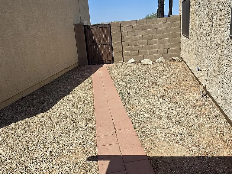 2300 E Magma Rd #145 — Photo 3
