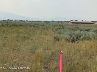 115 Sagebrush Ln, Alpine, WY 83128