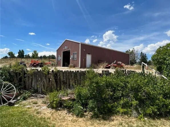 237 Grant Ave, Ely, NV 89301