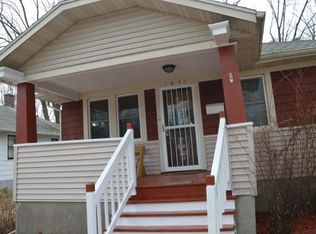 1031 Division St, Green Bay, WI 54303