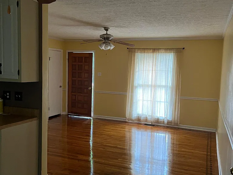 401 Pinelea Rd — Photo 191