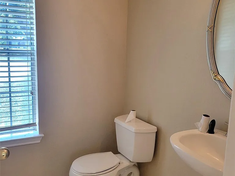 2134 Hill Canyon Ct — Photo 14