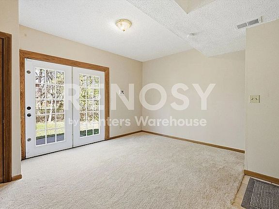 3rd image of 1260 Virginia St