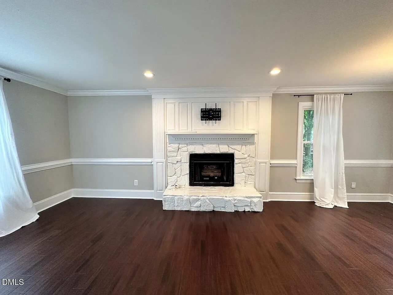 2 bed, 2.5 bath, 1216 sqft, $1,675 — Photo 3