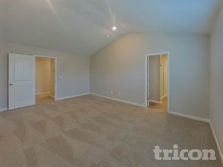 2170 Southlea Dr — Photo 6