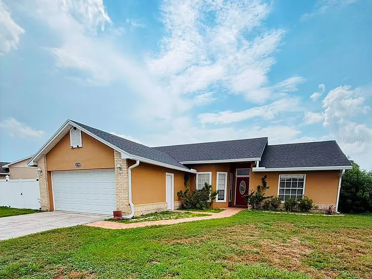 12040 Blackheath Cir — Photo 1