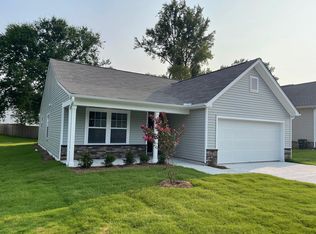190 Glen Meadow Dr, Angier, NC 27501