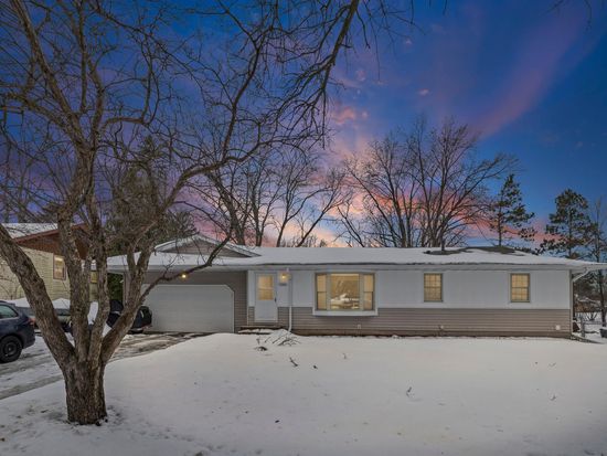 11566 Washington St NE, Blaine, MN 55434