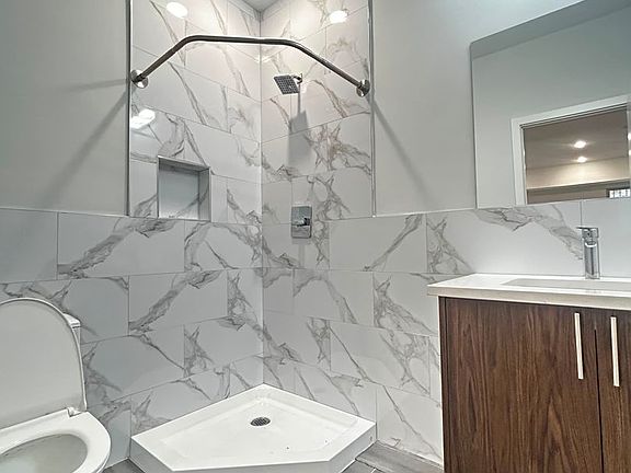 4th image of 2413 N 7th St #1