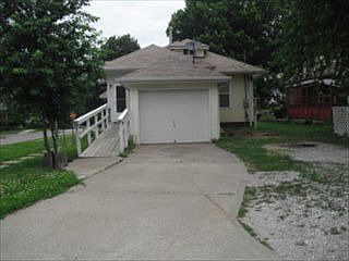 2nd image of 3402 Mitchell Ave