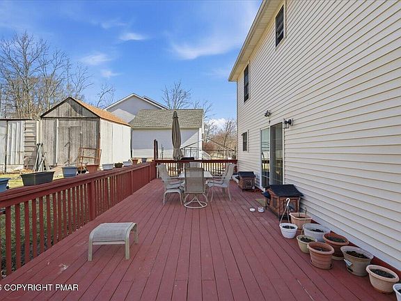 4th image of 4373 Pine Ridge Dr E