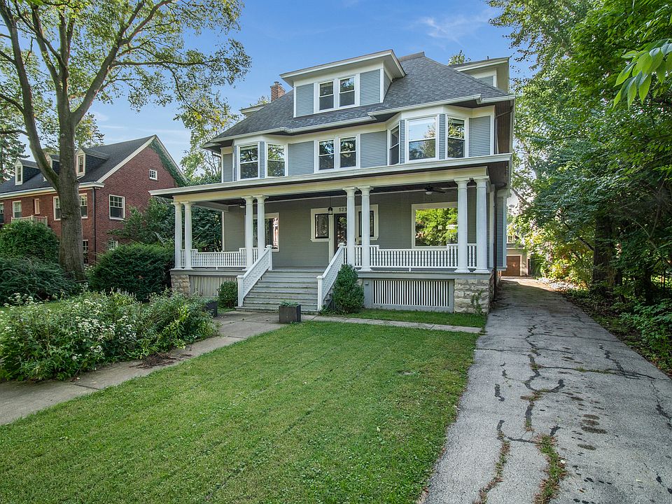 1st image of 529 N Oak Park Ave