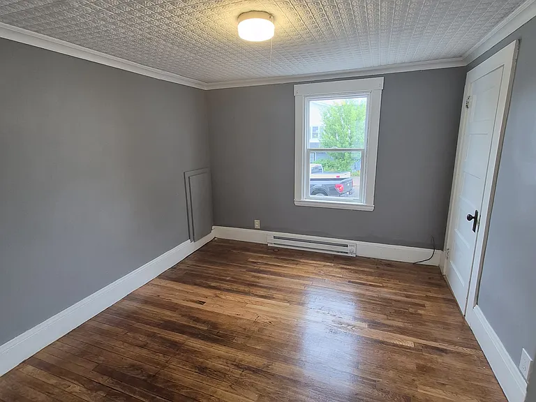 79 Hill St #101 — Photo 6