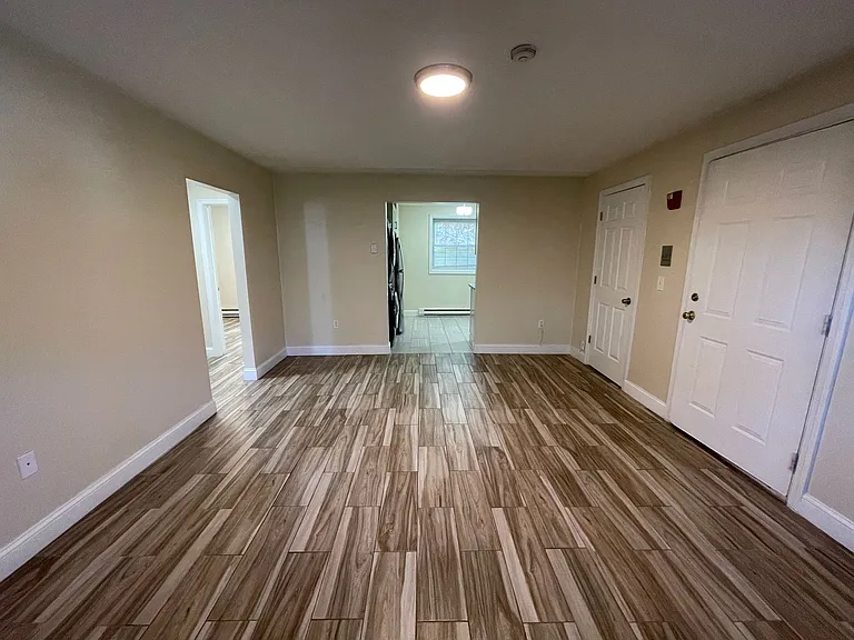 216 Beaver Dam Rd #1H — Photo 8