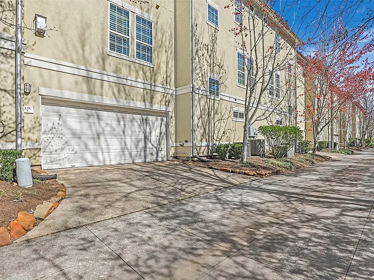 135 Low Country Ln — Photo 39
