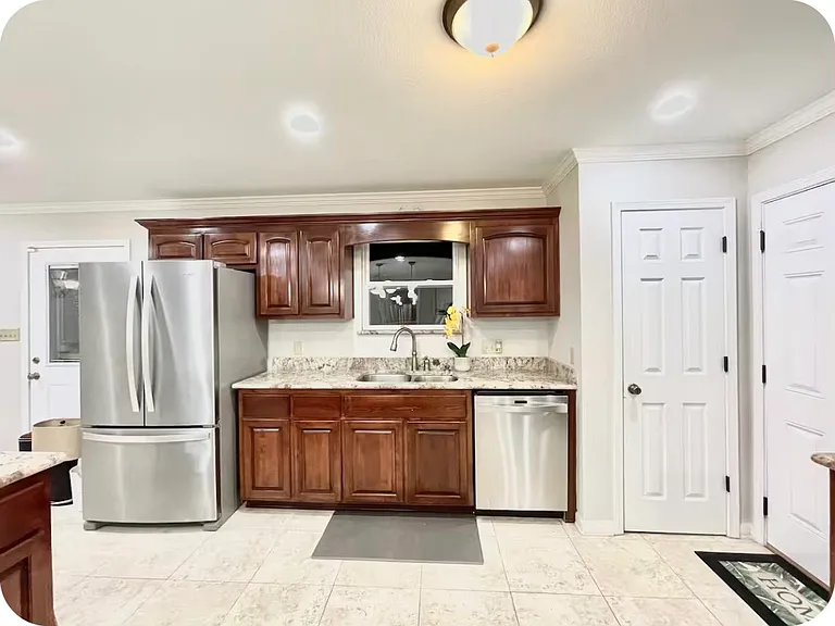 8121 Tabaid Ln — Photo 8