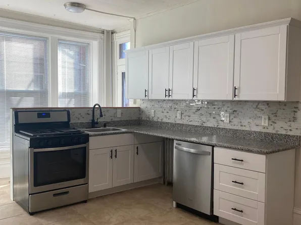 2204 N 3rd St APT 1, Harrisburg, PA 17110