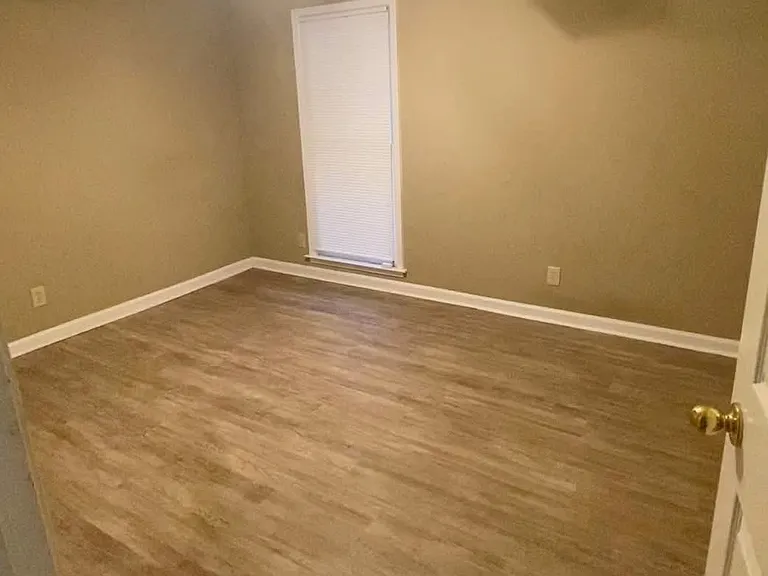 1404 Prairie Ln — Photo 21