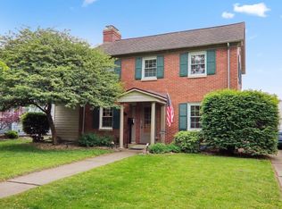 1513 E Olive St, Bloomington, IL 61701