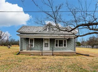 338 E Dameron Ave, Liberty, NC 27298